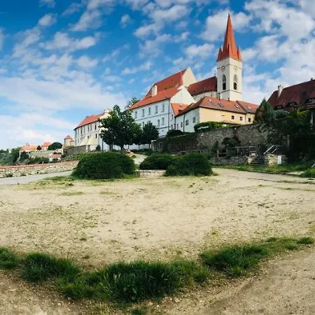 Na Mikulasskem Namesti